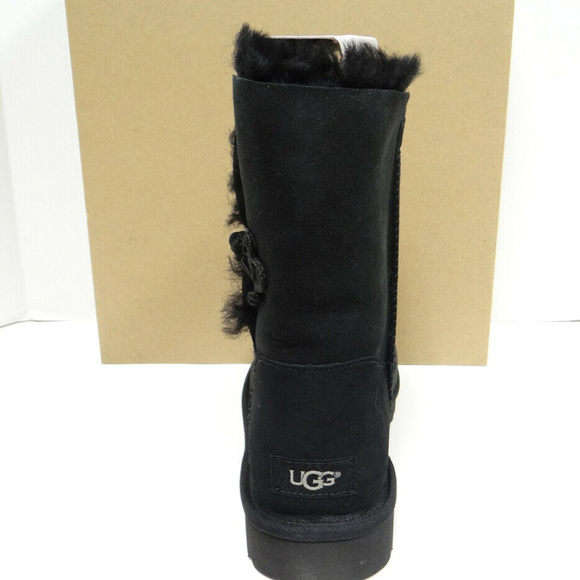UGG MARIKO BAILEY BLACK CLASSIC SHORT BOOTS NEW! - Picture 4 of 7